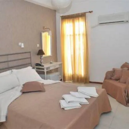 Serifos 2* Livadi (Serifos)