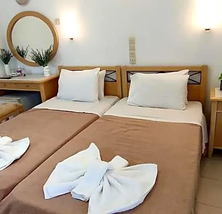 Serifos Hotel 2*
