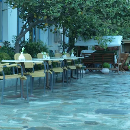 Hotel Serifos 2*