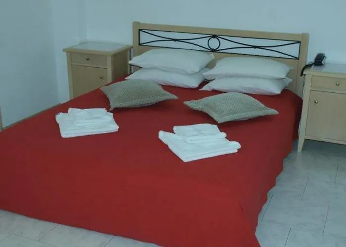 Serifos 2* Ливадион