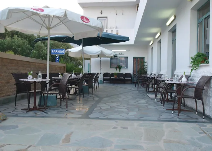 Отель Serifos 2*