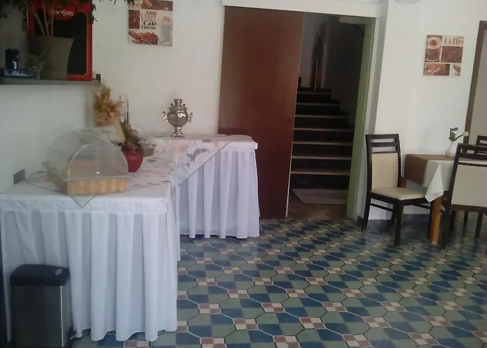 Отель Serifos 2*